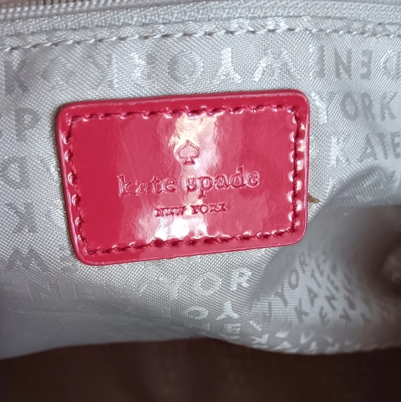 Large Kate Spade Red Patent Leather Textured Tote with Twilly - Picture 4 of 10